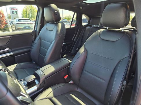 Used 2022 Mercedes-Benz GLA 250 4MATIC image 30