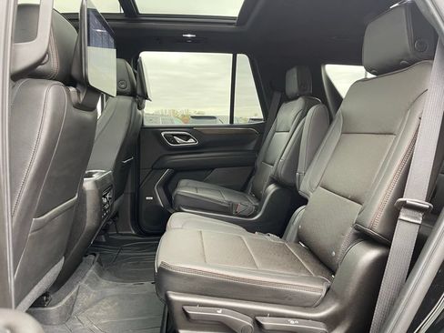 Used 2021 Chevrolet Tahoe High Country w/ Premium Package AWD/4WD image 28