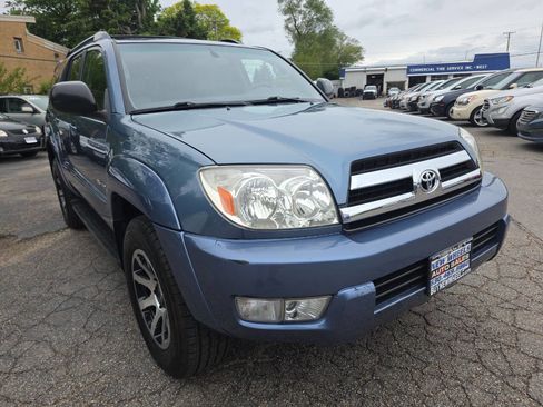 Used 2005 Toyota 4Runner SR5 AWD/4WD image 5