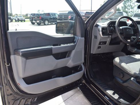 Used 2021 Ford F150 XLT RWD image 7