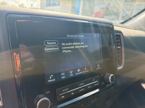 Used 2024 Nissan Frontier SV w/ SV Convenience Package image 19