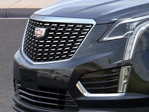 New 2026 Cadillac XT5 Luxury image 13