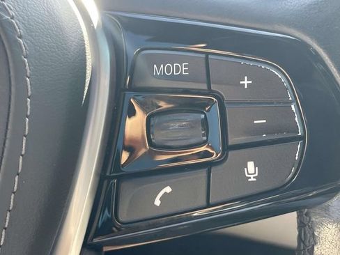 Used 2019 BMW 530i xDrive w/ Convenience Package AWD/4WD image 23