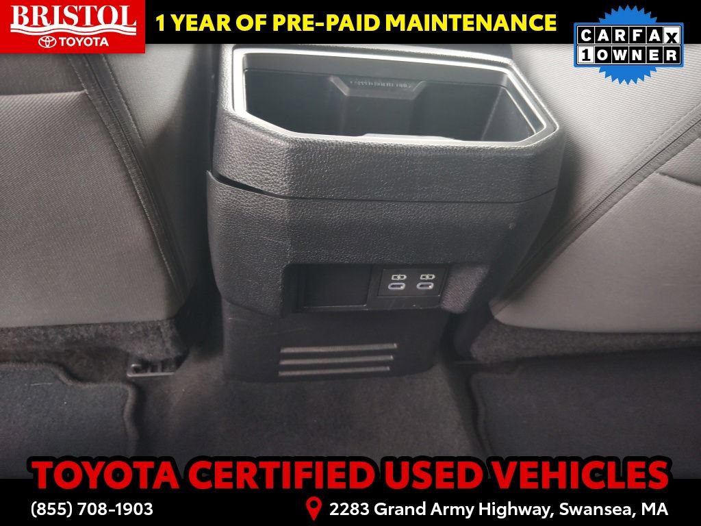 Certified 2025 Toyota Tacoma TRD Off-Road AWD/4WD image 18