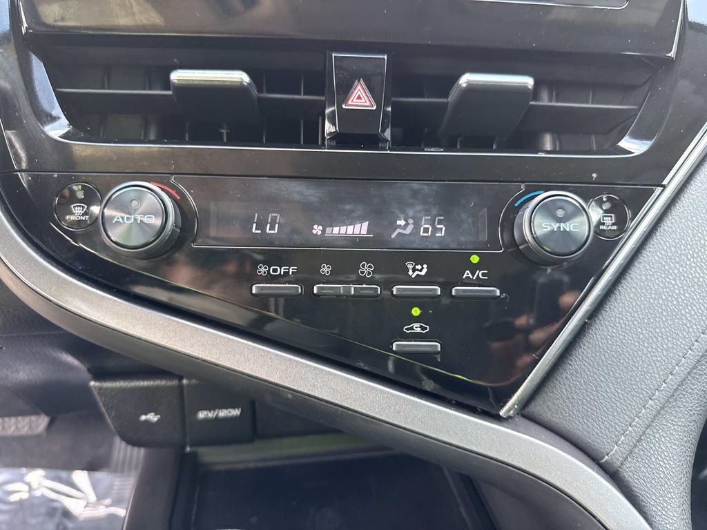 Used 2024 Toyota Camry LE FWD image 29