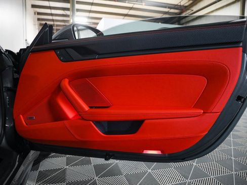 Used 2022 Porsche 911 GT3 image 31