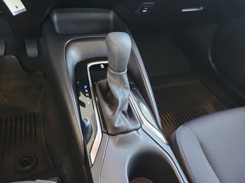 Certified 2025 Toyota Corolla LE image 23