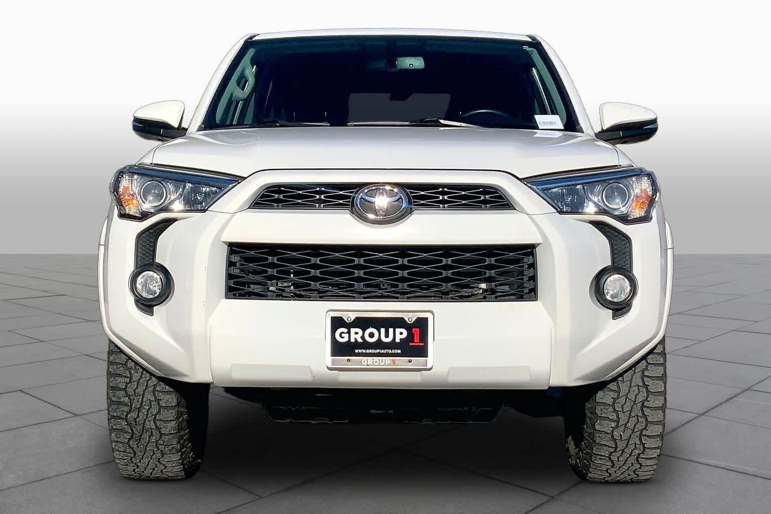 Used 2018 Toyota 4Runner SR5 Premium AWD/4WD image 4