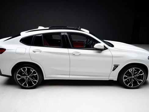 Used 2024 BMW X4 M AWD/4WD image 36