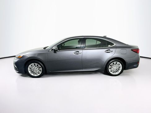 Used 2016 Lexus ES 350 FWD image 4