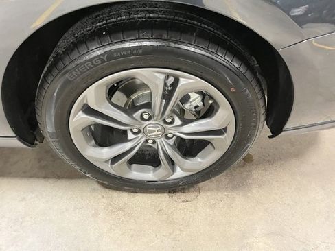 Used 2024 Honda Accord EX image 6
