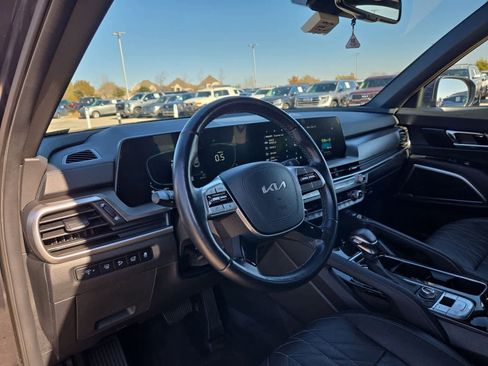 Used 2023 Kia Telluride EX X-Line image 2