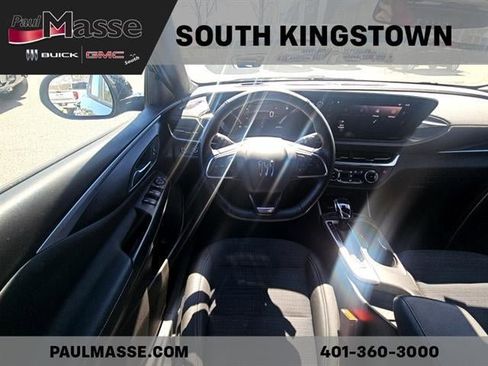 Used 2024 Buick Envista Preferred w/ Convenience I Package FWD image 14