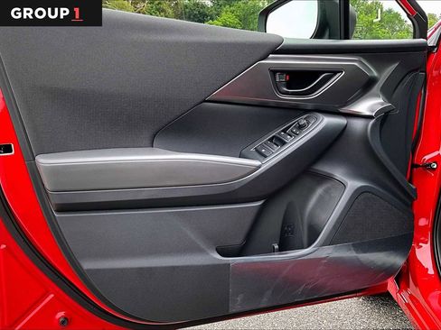 Used 2025 Subaru Impreza 2.0i image 10