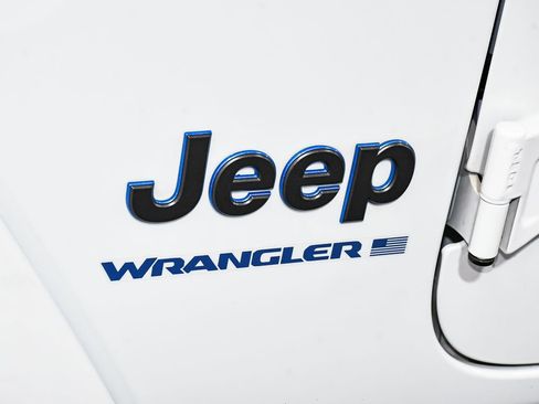 Used 2023 Jeep Wrangler Unlimited Rubicon 4xe w/ Steel Bumper Group AWD/4WD image 85