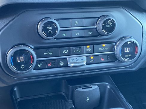 New 2025 Ford Bronco Outer Banks image 25