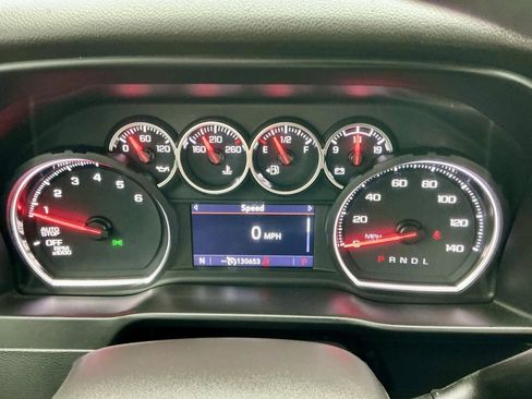 Used 2021 Chevrolet Silverado 1500 Custom w/ Safety Confidence Package image 32