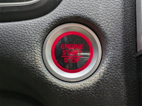 Used 2019 Honda CR-V Touring image 39