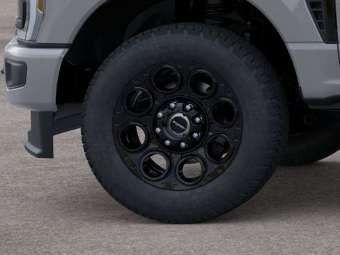 New 2026 Ford F250 XLT w/ XLT Premium Package AWD/4WD image 19