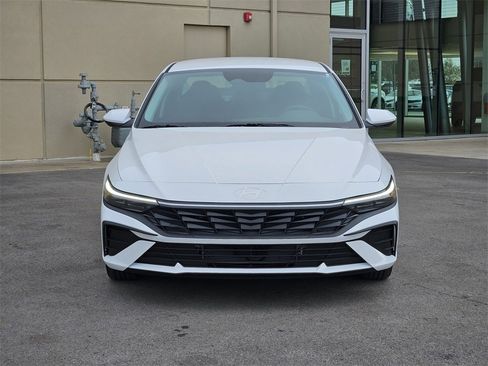 New 2026 Hyundai Elantra Blue image 2