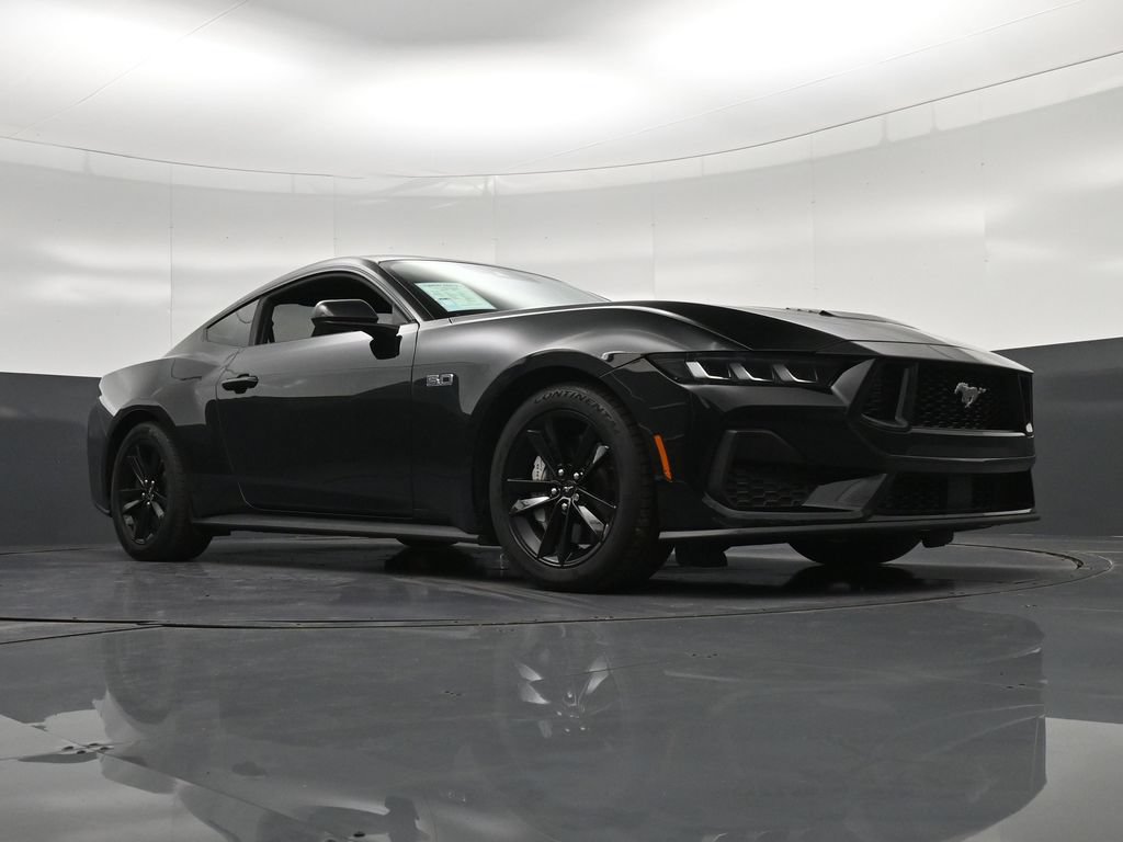 Used 2024 Ford Mustang GT RWD image 27