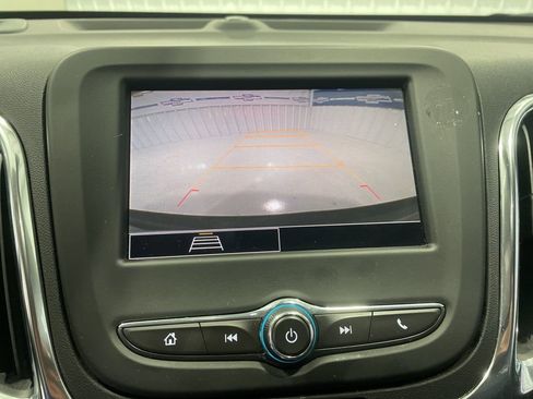 Used 2024 Chevrolet Equinox LT image 25