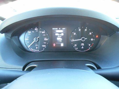 Used 2025 RAM ProMaster 2500 w/ Convenience Group image 15