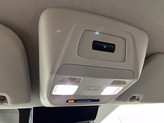Used 2025 Ford Transit 250 Low Roof w/ Exterior Upgrade Package RWD image 32