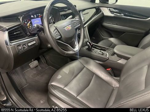 Used 2023 Cadillac XT6 Premium Luxury w/ Technology Package image 11
