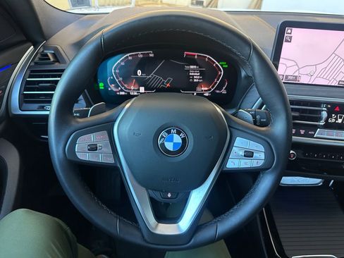 Used 2023 BMW X3 xDrive30i w/ Premium Package AWD/4WD image 2
