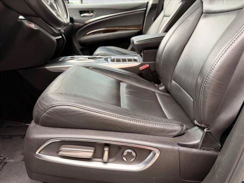 Used 2020 Acura MDX SH-AWD image 12