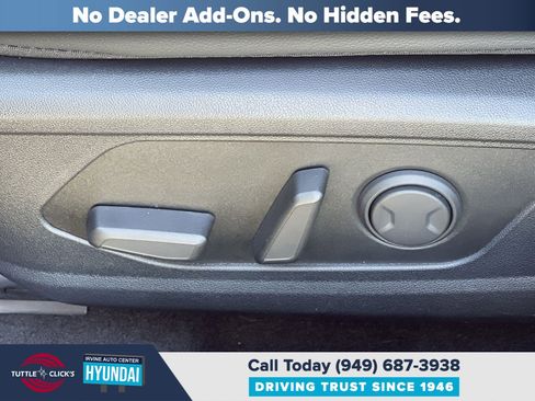 Certified 2024 Hyundai Elantra Limited image 22