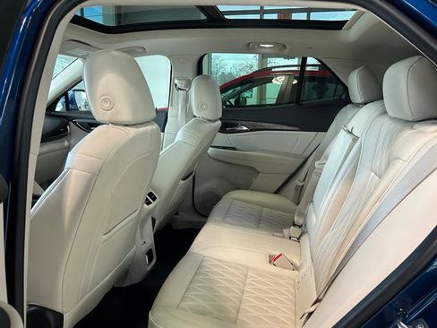 Used 2022 Buick Envision Avenir w/ Technology Package II image 24