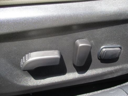 Used 2023 Nissan Altima 2.5 SL FWD image 31