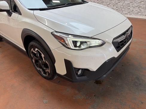 Used 2022 Subaru Crosstrek 2.5i Limited w/ Moonroof Package 2 AWD/4WD image 9