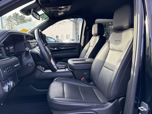 Certified 2023 GMC Yukon XL Denali image 22