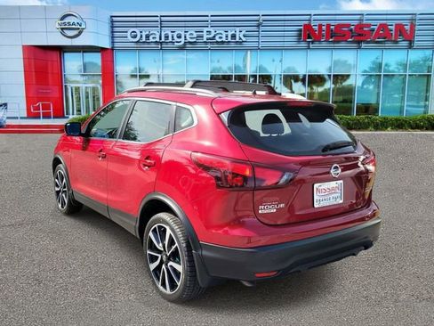 Used 2017 Nissan Rogue Sport SL w/ SL Premium Package AWD/4WD image 3