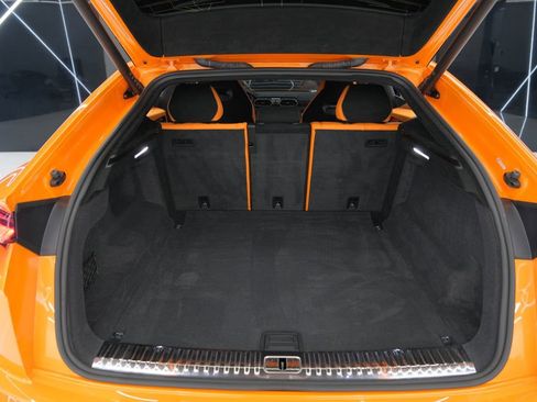 Used 2023 Lamborghini Urus Performante AWD/4WD image 59