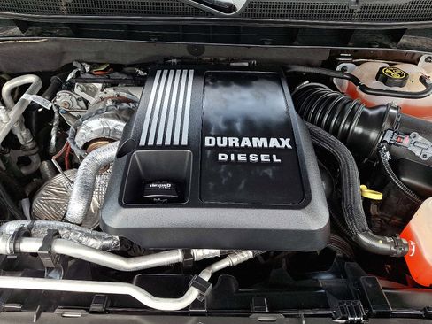 Used 2023 Chevrolet Silverado 1500 LT Trail Boss w/ Protection Package AWD/4WD image 27