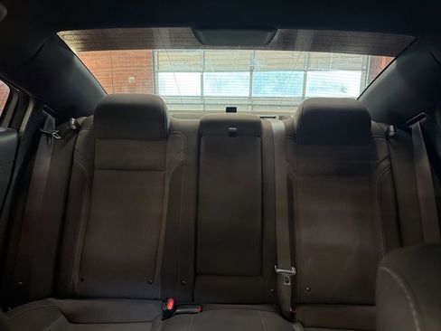 Used 2022 Dodge Charger SXT RWD image 28