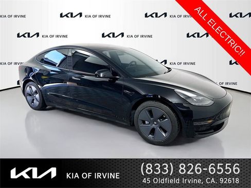 Used 2022 Tesla Model 3 Base image 1