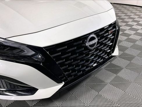 New 2026 Nissan Altima 2.5 SR AWD/4WD image 34