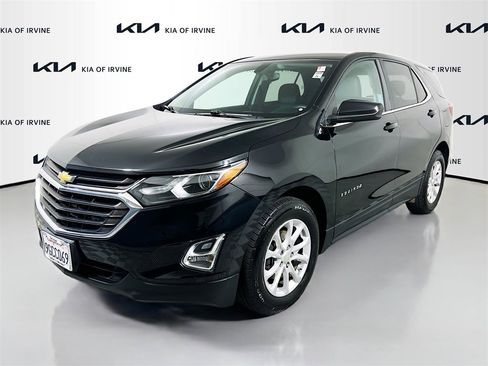 Used 2019 Chevrolet Equinox LT image 3