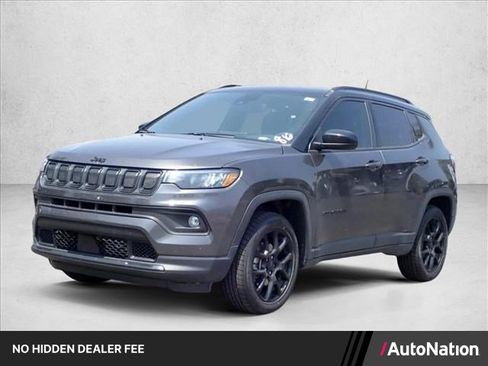 Used 2022 Jeep Compass Latitude AWD/4WD image 1