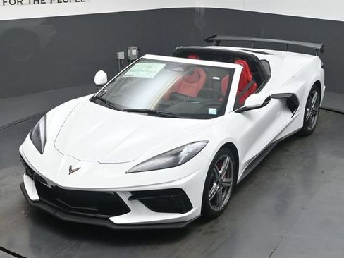New 2027 Chevrolet Corvette Stingray Coupe w/ 1LT RWD image 26