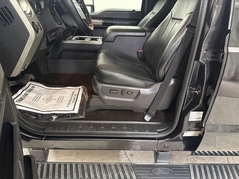 Used 2013 Ford F250 Lariat w/ Lariat Ultimate Pkg AWD/4WD image 29