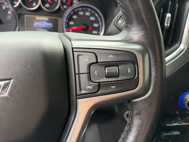 Used 2020 Chevrolet Silverado 1500 LT Trail Boss AWD/4WD image 19