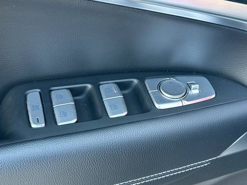 Used 2026 Genesis G70 2.5T RWD image 14