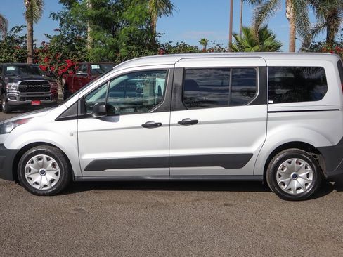 Used 2016 Ford Transit Connect XL image 5