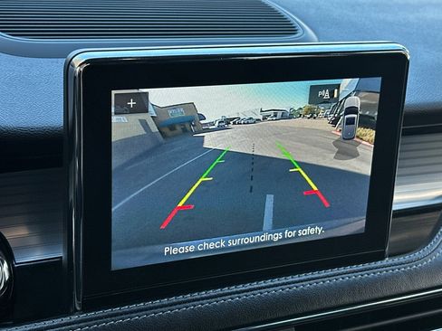 Used 2022 Lincoln Corsair FWD w/ Premium Package image 19